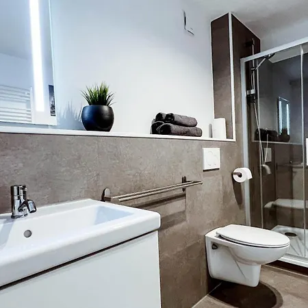 Апартаменты Apartmenthaus - Am Bergstollen Dielmissen
